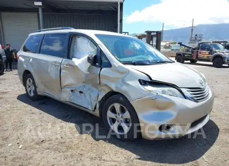 TOYOTA SIENNA 2017 vin 5TDKZ3DC3HS894900 from auto auction Iaai