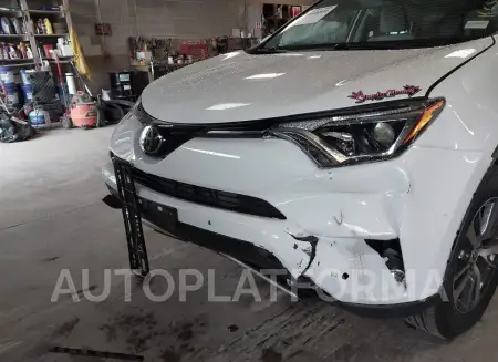 TOYOTA RAV4 2017 vin JTMRFREV4HJ160838 from auto auction Iaai