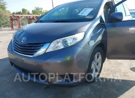 TOYOTA SIENNA 2017 vin 5TDKZ3DC0HS815375 from auto auction Iaai