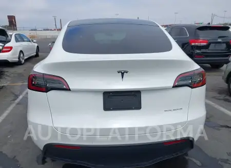 TESLA MODEL Y 2021 vin 5YJYGDEE6MF217795 from auto auction Iaai