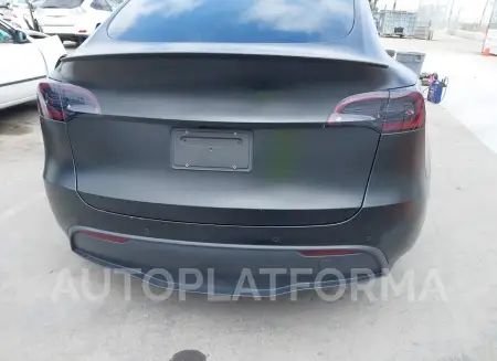 TESLA MODEL Y 2021 vin 5YJYGDEF1MF211721 from auto auction Iaai