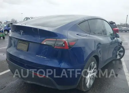 TESLA MODEL Y 2022 vin 7SAYGAEE8NF522413 from auto auction Iaai