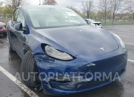 Tesla Model Y 2022 2022 vin 7SAYGAEE8NF522413 from auto auction Iaai