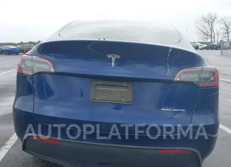 TESLA MODEL Y 2022 vin 7SAYGAEE8NF522413 from auto auction Iaai