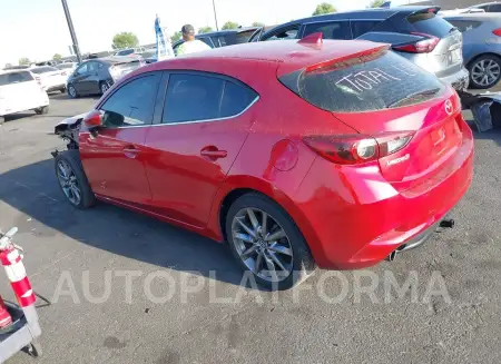 MAZDA MAZDA3 2018 vin 3MZBN1M33JM184608 from auto auction Iaai