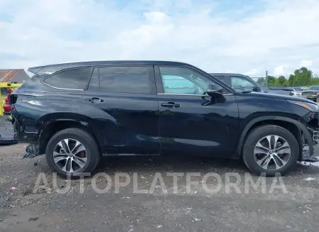 TOYOTA HIGHLANDER 2022 vin 5TDGZRAH9NS112166 from auto auction Iaai