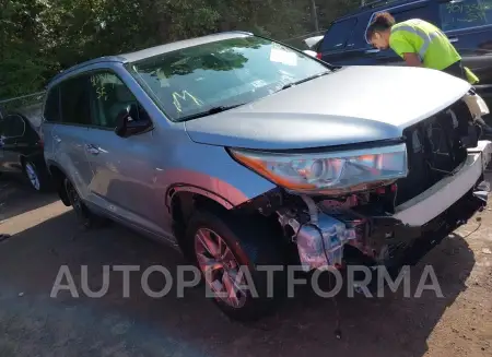 Toyota Highlander 2015 2015 vin 5TDJKRFH5FS158467 from auto auction Iaai