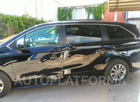 TOYOTA SIENNA 2024 vin 5TDKRKEC5RS181250 from auto auction Iaai