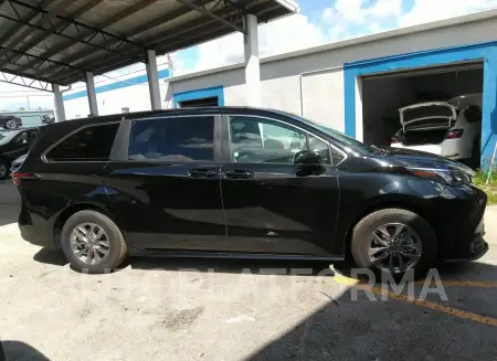 TOYOTA SIENNA 2024 vin 5TDKRKEC5RS181250 from auto auction Iaai