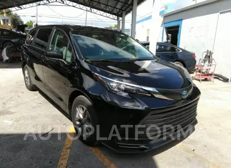 Toyota Sienna 2024 2024 vin 5TDKRKEC5RS181250 from auto auction Iaai