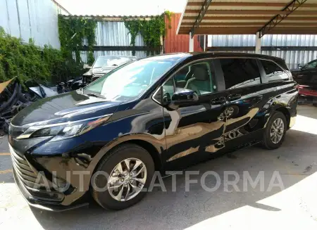 TOYOTA SIENNA 2024 vin 5TDKRKEC5RS181250 from auto auction Iaai