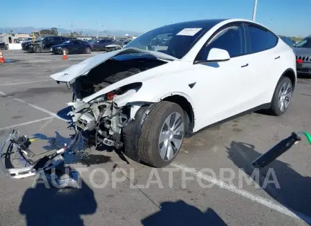 TESLA MODEL Y 2023 vin 7SAYGDEE5PA077761 from auto auction Iaai