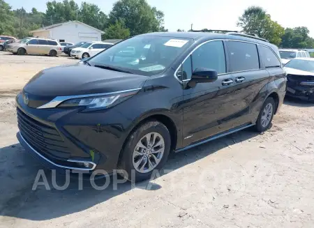 TOYOTA SIENNA 2021 vin 5TDJSKFC1MS021373 from auto auction Iaai