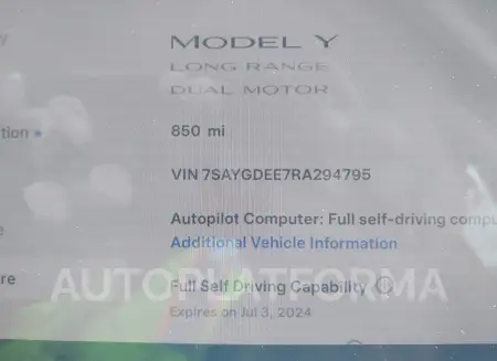 TESLA MODEL Y 2024 vin 7SAYGDEE7RA294795 from auto auction Iaai