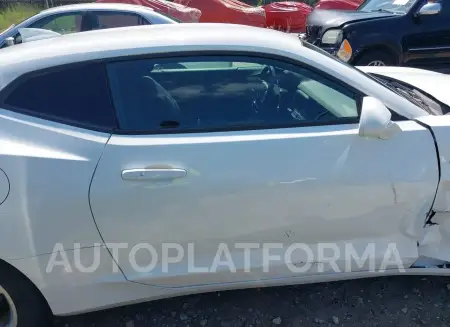 CHEVROLET CAMARO 2018 vin 1G1FB1RS9J0124339 from auto auction Iaai