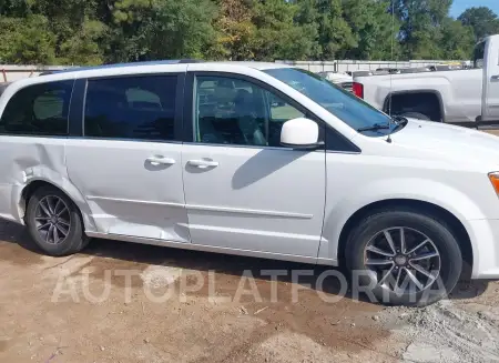 DODGE GRAND CARAVAN 2017 vin 2C4RDGCGXHR640084 from auto auction Iaai