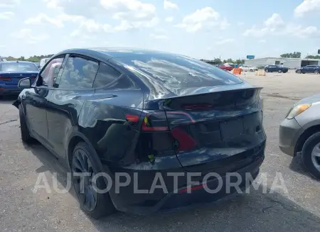 TESLA MODEL Y 2024 vin 7SAYGDEF3RA278084 from auto auction Iaai