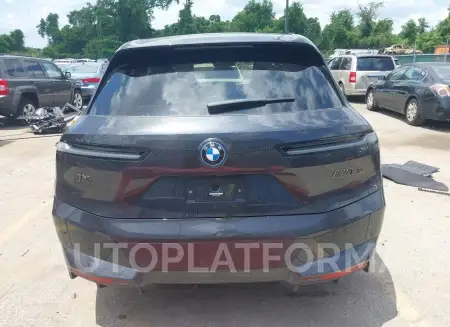 BMW IX 2023 vin WB533CF00PCK60576 from auto auction Iaai