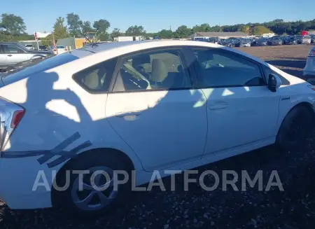 TOYOTA PRIUS 2015 vin JTDKN3DU3F1945164 from auto auction Iaai