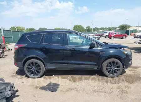 FORD ESCAPE 2017 vin 1FMCU9GD4HUA93832 from auto auction Iaai