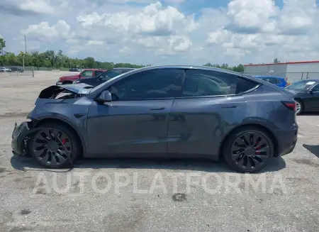 TESLA MODEL Y 2022 vin 7SAYGDEF2NF377699 from auto auction Iaai