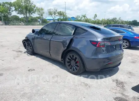 TESLA MODEL Y 2022 vin 7SAYGDEF2NF377699 from auto auction Iaai