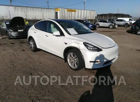 TESLA MODEL Y 2021 vin 5YJYGDEE9MF303439 from auto auction Iaai