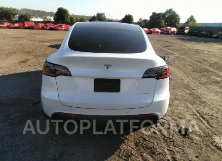 TESLA MODEL Y 2021 vin 5YJYGDEE9MF303439 from auto auction Iaai