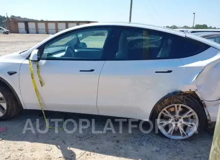 TESLA MODEL Y 2023 vin 7SAYGDEE9PF798846 from auto auction Iaai