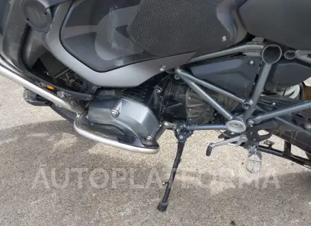 BMW R1200 2017 vin WB10A1204HZ898896 from auto auction Iaai