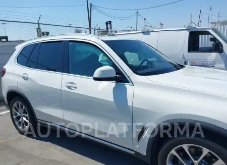 BMW X5 2019 vin 5UXCR6C54KLL51152 from auto auction Iaai