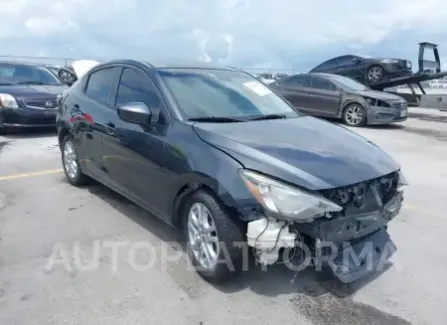 Toyota Yaris 2017 2017 vin 3MYDLBYV4HY167999 from auto auction Iaai