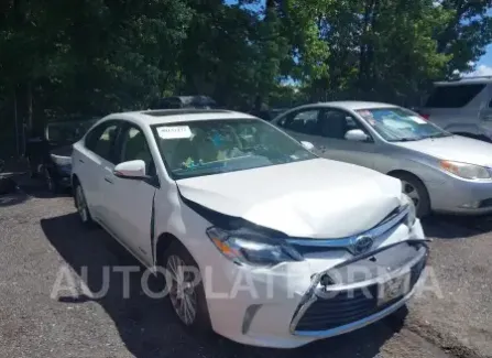 Toyota Avalon Hybrid 2018 2018 vin 4T1BD1EBXJU063545 from auto auction Iaai