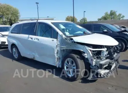 Toyota Sienna 2022 2022 vin 5TDZRKECXNS074896 from auto auction Iaai