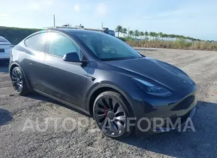 Tesla Model Y 2024 2024 vin 7SAYGDEF1RA266290 from auto auction Iaai