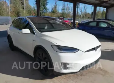 Tesla Model X 2017 2017 vin 5YJXCBE40HF055803 from auto auction Iaai