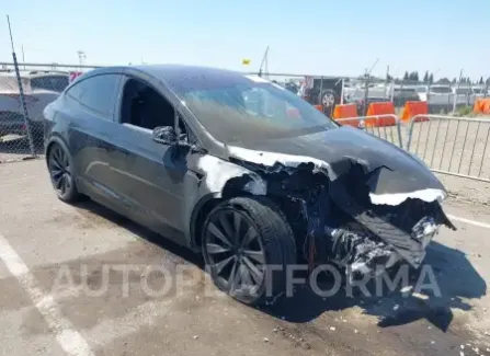 Tesla Model X 2024 2024 vin 7SAXCBE57RF449909 from auto auction Iaai