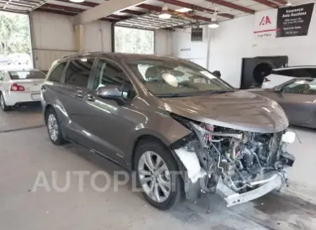 Toyota Sienna 2021 2021 vin 5TDERKEC7MS070236 from auto auction Iaai