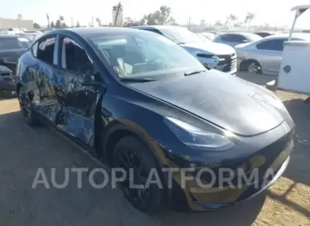 Tesla Model Y 2023 2023 vin 7SAYGAEE1PF832440 from auto auction Iaai