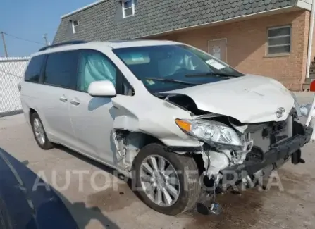 Toyota Sienna 2017 2017 vin 5TDDZ3DC9HS160710 from auto auction Iaai