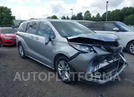 Toyota Sienna 2021 2021 vin 5TDZRKEC5MS020081 from auto auction Iaai