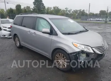 Toyota Sienna 2015 2015 vin 5TDYK3DC4FS543439 from auto auction Iaai