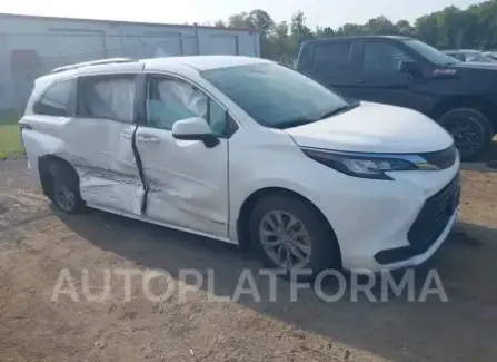 Toyota Sienna 2021 2021 vin 5TDKRKEC7MS059451 from auto auction Iaai