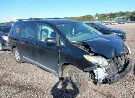 Toyota Sienna 2018 2018 vin 5TDKZ3DC7JS935003 from auto auction Iaai