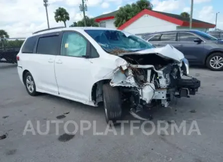 Toyota Sienna 2020 2020 vin 5TDKZ3DC0LS071432 from auto auction Iaai