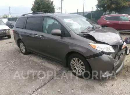 Toyota Sienna 2017 2017 vin 5TDYZ3DC8HS781762 from auto auction Iaai