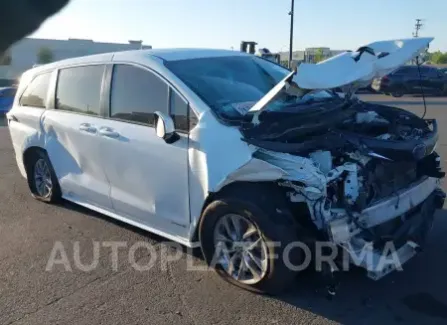 Toyota Sienna 2021 2021 vin 5TDKRKEC3MS015544 from auto auction Iaai