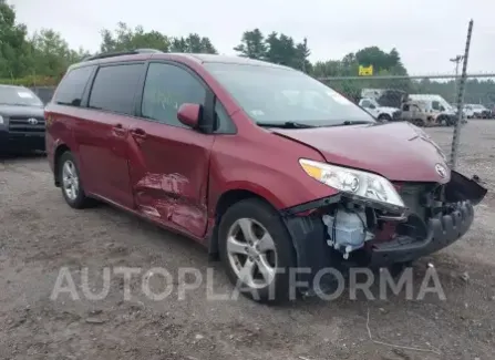 Toyota Sienna 2017 2017 vin 5TDKZ3DC2HS894550 from auto auction Iaai