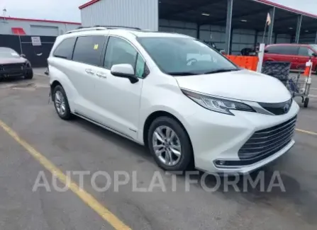 Toyota Sienna 2021 2021 vin 5TDZRKECXMS044022 from auto auction Iaai