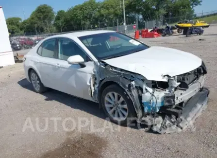 Toyota Camry 2019 2019 vin 4T1B11HK1KU706709 from auto auction Iaai